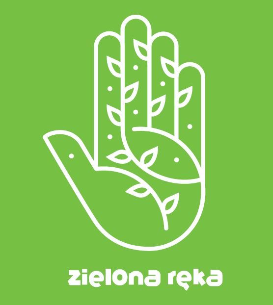 Zielona Ręka to największy w Polsce innowacyjny program aktywnej edukacji ekologicznej. W ramach projektu chcemy zmierzyć się z realnymi problemami ekologicznymi, które stają się udziałem naszej codzienności. Są to: fatalna jakość powietrza, smog, dzikie wysypiska oraz właściwe postępowanie z odpadami. Głównym elementem realizacji kampanii jest strona www.zielonareka.pl. Wszystkie akcje edukacyjne opisane zostały na stronie i sukcesywnie będą do każdej akcji dołączane scenariusze lekcji i propozycje działań dla szkół i przedszkoli. Placówki otrzymując gazetkę edukacyjną będą mogli pobrać sobie te dodatkowe materiały właśnie ze strony. Na stronie będą także cyfrowe wersje gazetek w pdf i jpg do wykorzystania w mediach społecznościowych placówek i urzędu gminy.